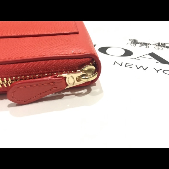 NWT COACH ACCORDION ZIP WALLET F54007 WATERMELON - Picture 6 of 8